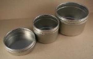 2.5 oz. Round Clear Top Tin (3 per package)