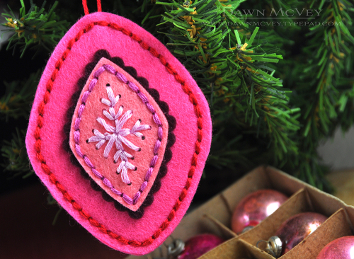 Papertrey Ink - Stitched Ornaments: Classics Die